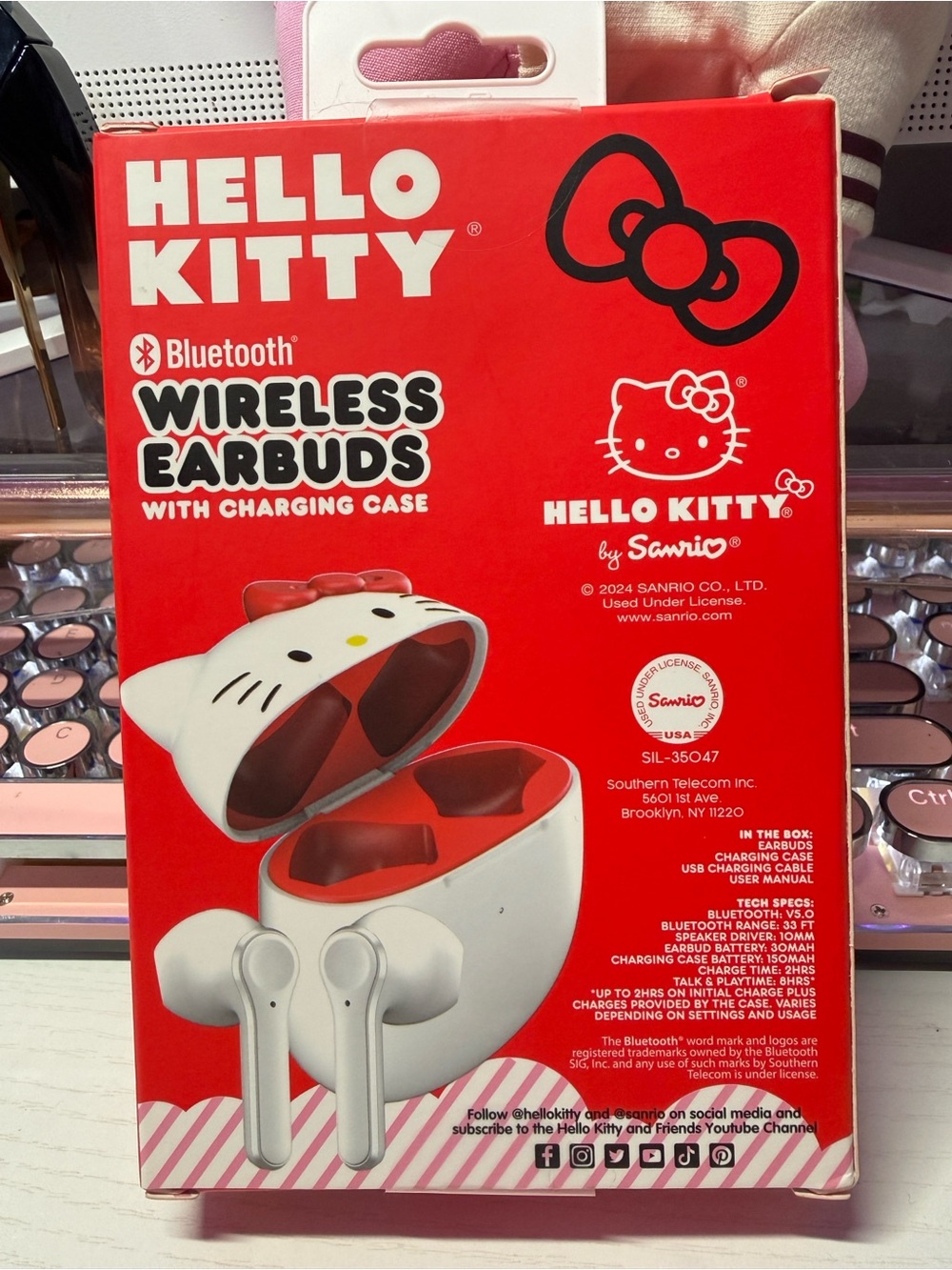 Hello Kitty Bluetooth wireless earbuds NEW - Picture 2 of 2
